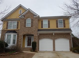 215 Horseshoe Ln, Hiram, GA