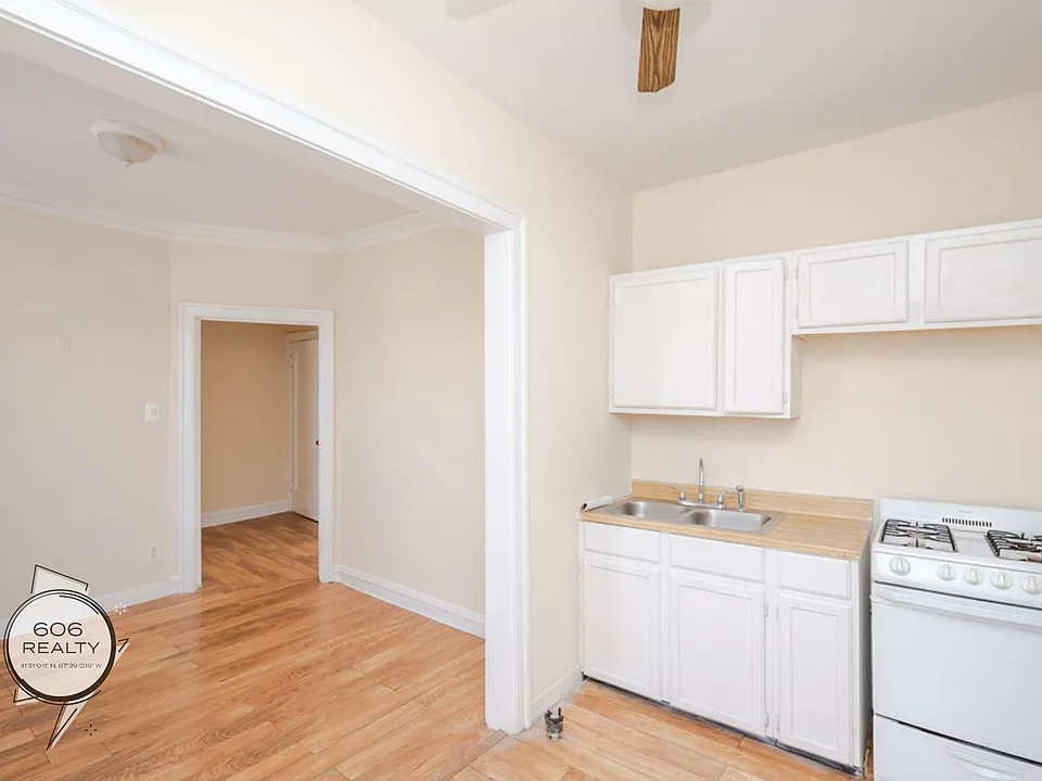 Berwyn Apartments