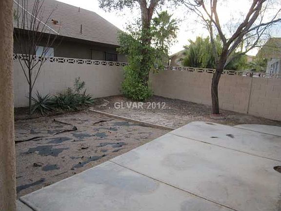 4th image of 4218 Sunrise Ave