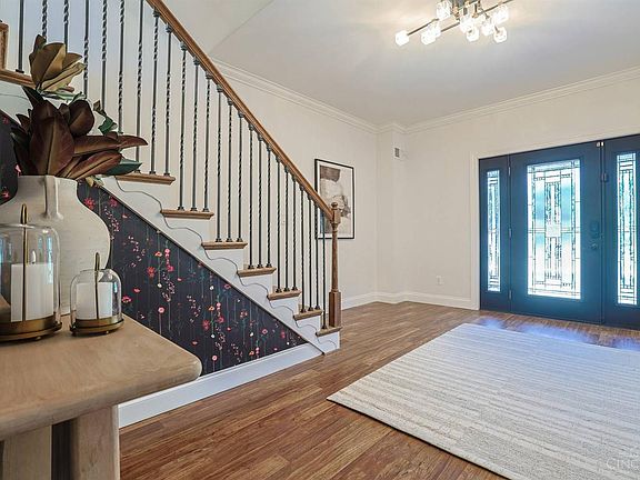 4th image of 1639 Kellywood Ave