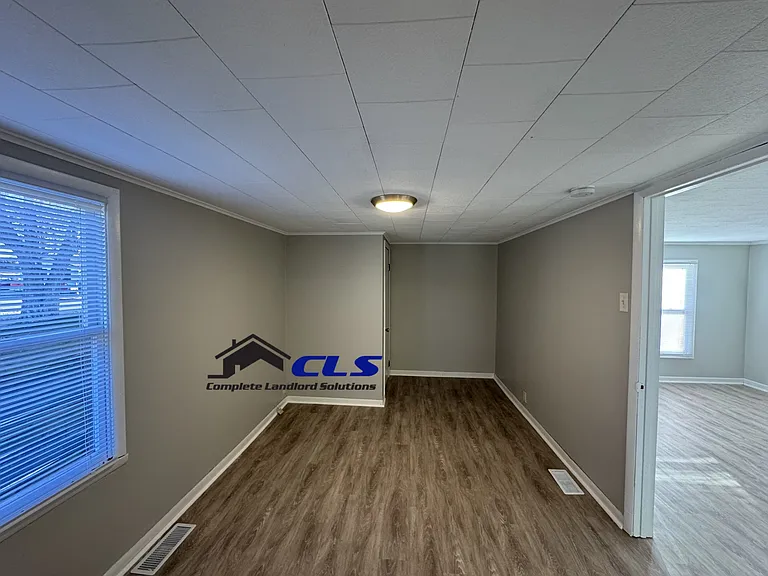 Bedroom #1