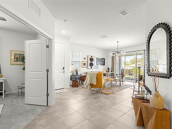 5th image of 5377 NW 46th Lane Rd