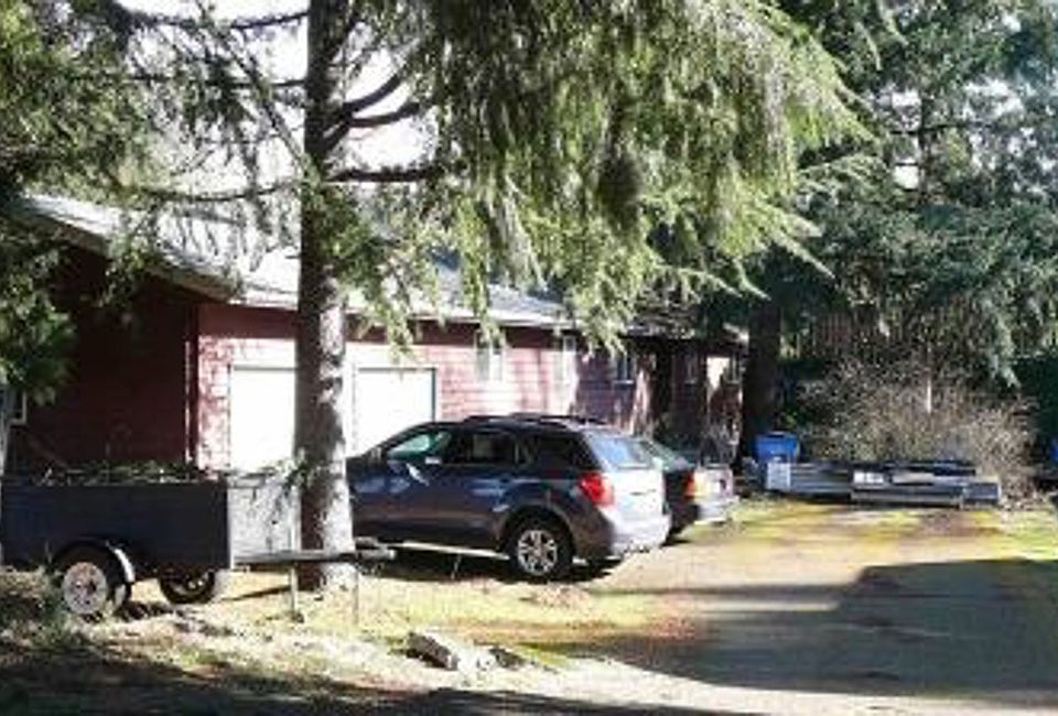 1st image of 2221 NE 129th Ave