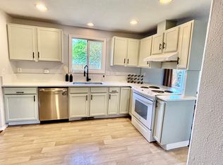 12708 NE 46th St, Vancouver, WA 98682