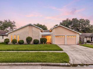 9232 Vickijohn Dr, Houston, TX 77031