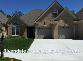 2038 Belleau Village Ln, Chattanooga, TN 37421