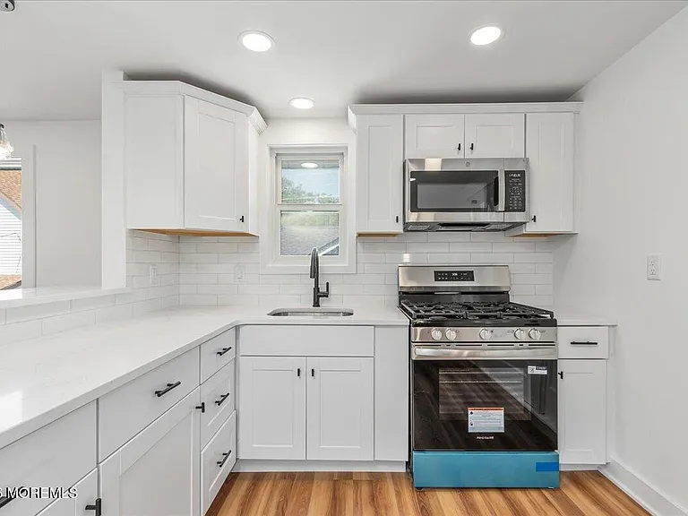 82 Neptune Ave #1/2 — Photo 13