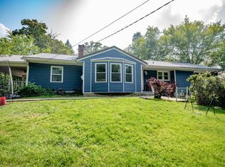10 N Oakview Dr, Kenova, WV 25530