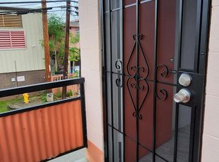 2521 Rose St #E, Honolulu, HI 96819