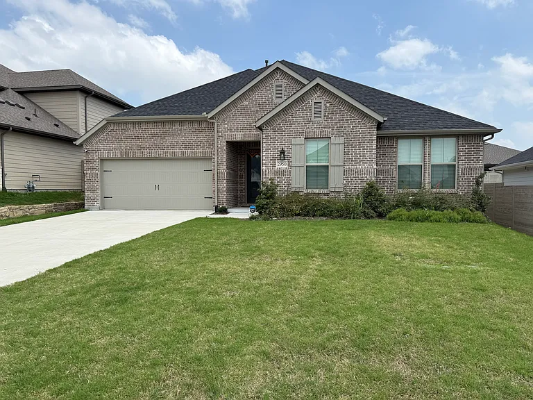 2950 Frederick Dr — Photo 1