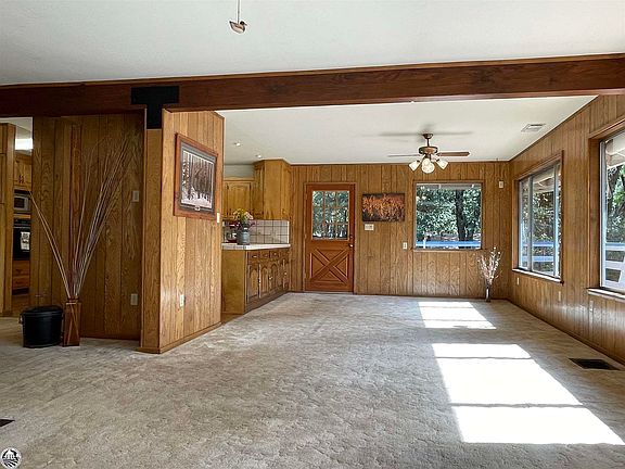 2nd image of 19120 Huron Dr