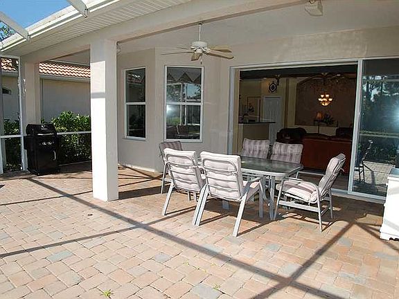 5th image of 3616 Whispering Oaks Dr
