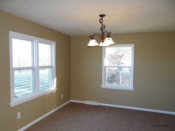 3rd image of 3027 Hogan Dr