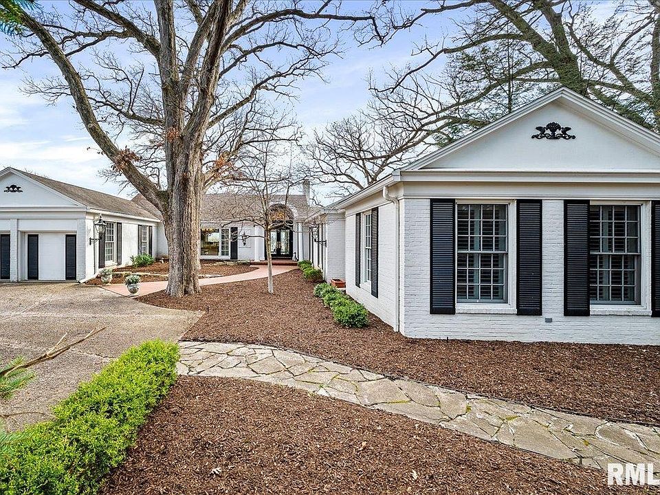 570 E High Point Rd, Peoria, IL 61614 Zillow