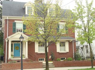68 W King St, Shippensburg, PA 17257