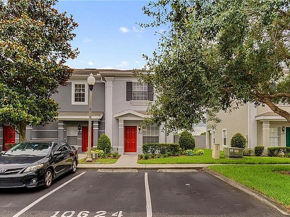 3rd image of 10624 Savannah Wood Dr #89