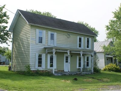 1190 E 5th Street, Pekin, IN, 47165