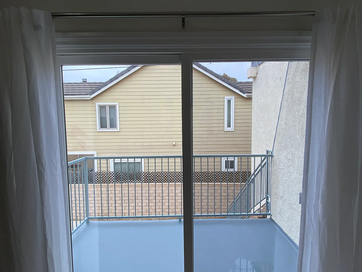 321 21st St — Photo 3