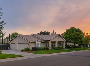 9145 Ivy League Cir, Orangevale, CA 95662