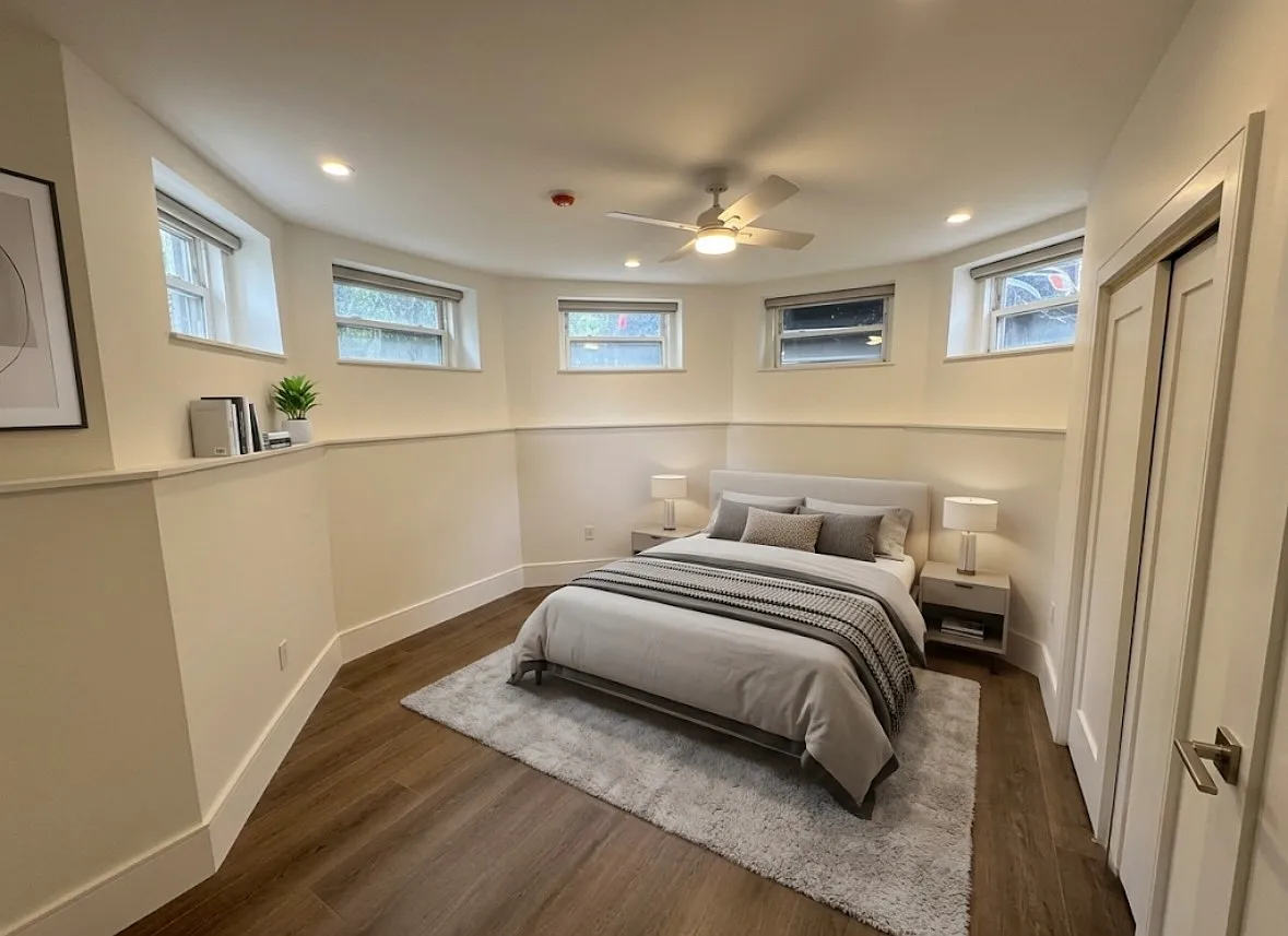 2 bed, 820 sqft, $3,600 — Photo 3