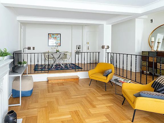 2nd image of 35 W 90th St #6K