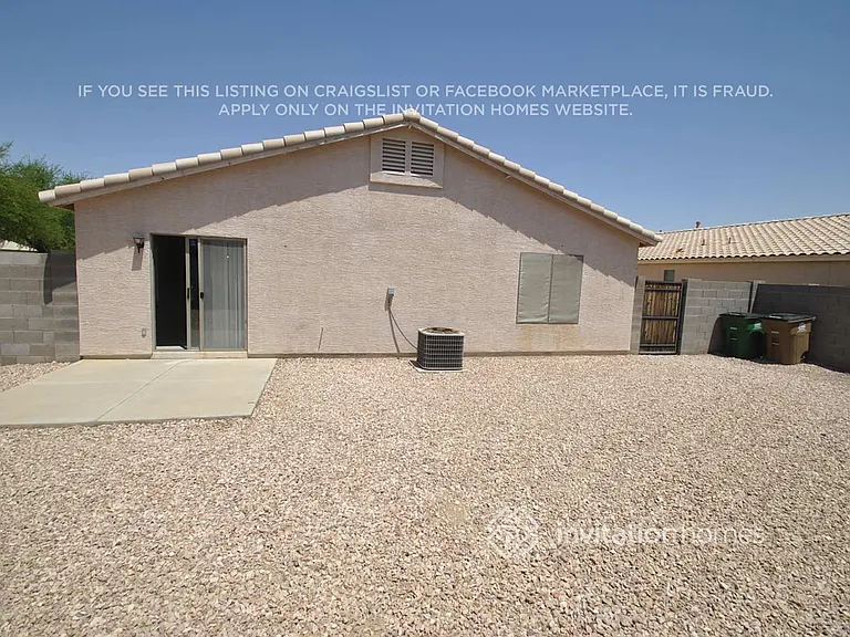 16085 W Adams St — Photo 11