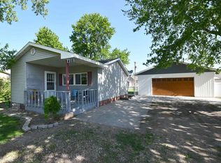428 Oak St, Riverdale, NE 68870