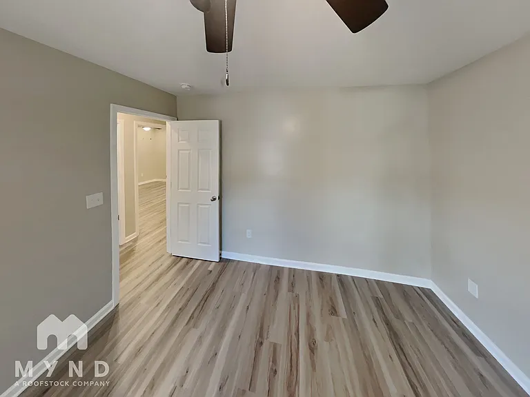 214 Aspen Dr — Photo 14
