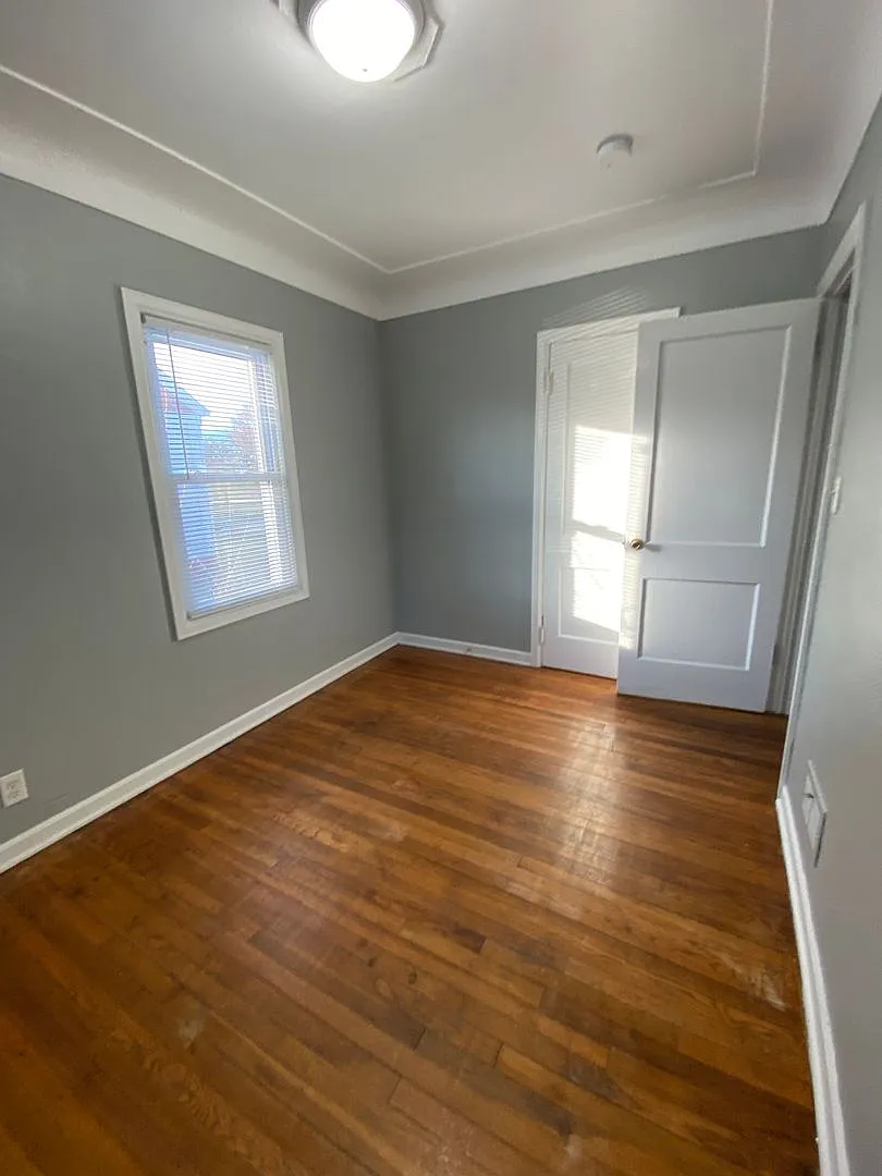 3 Bedroom, 1 Bath Single Family Home 430 Lester St Waterloo, IA 50703 — Photo 4