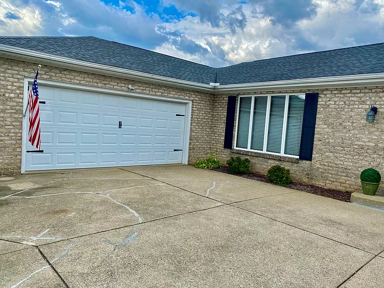 31 Lakeview Cir #31 — Photo 8
