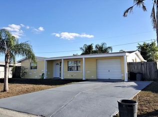4940 Colonnade Ave, Holiday, FL 34690