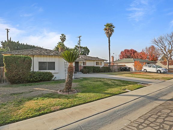 3rd image of 509 S Redwood Dr