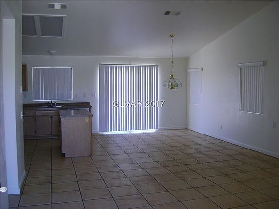 2nd image of 830 Padre Field Ct