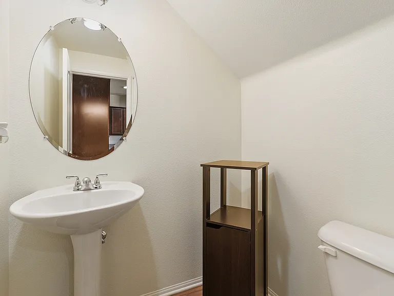 8011 City View Pl — Photo 17