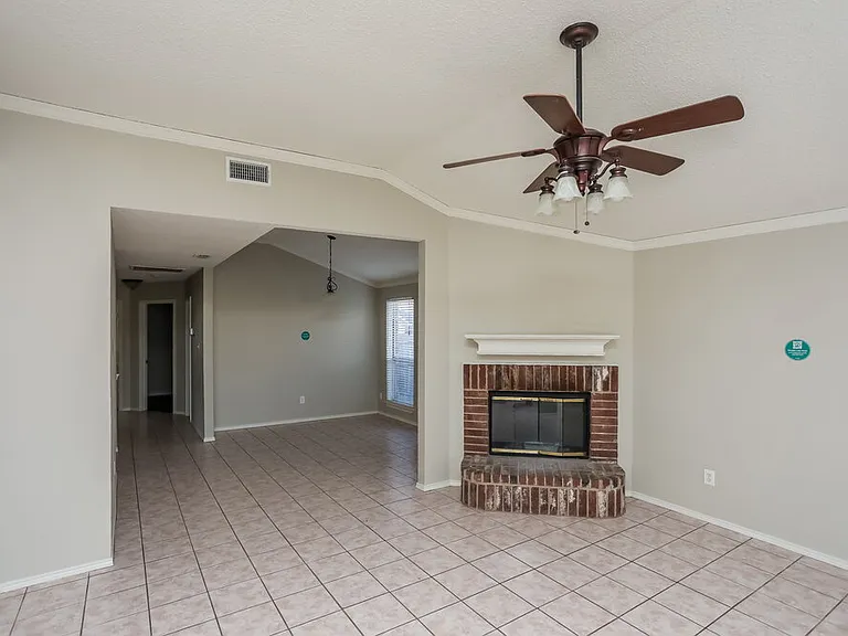 4220 Fernleaf Dr — Photo 5