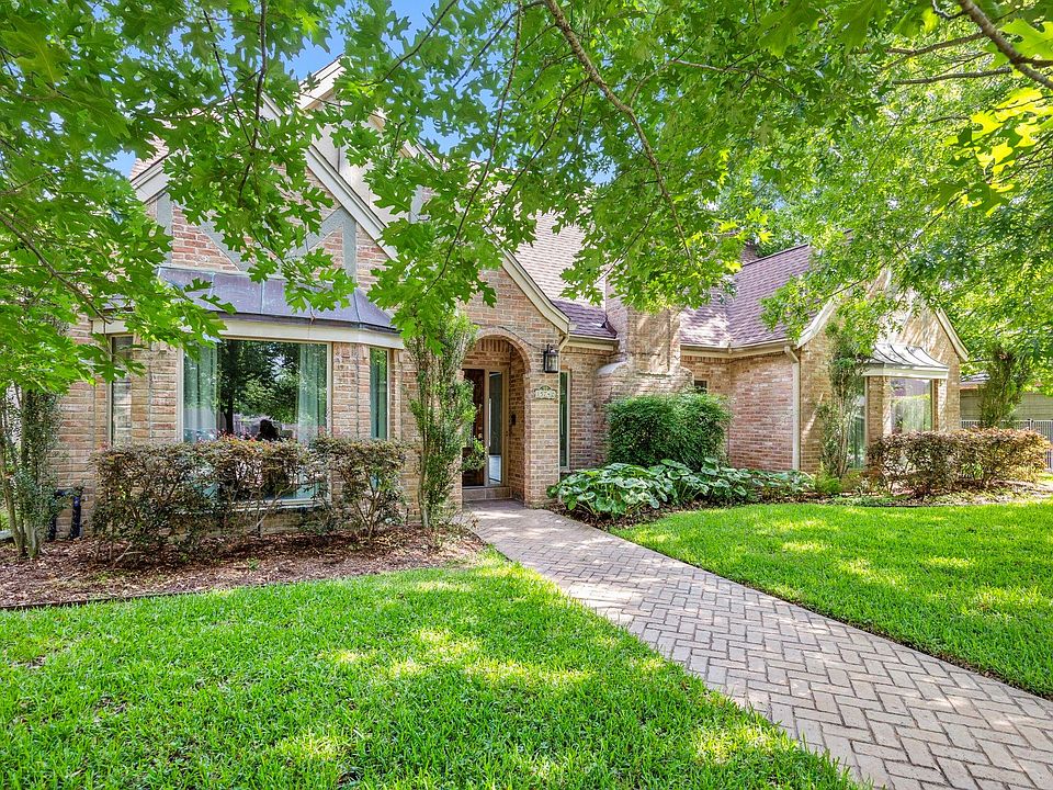 1st image of 15742 Walkwood Dr