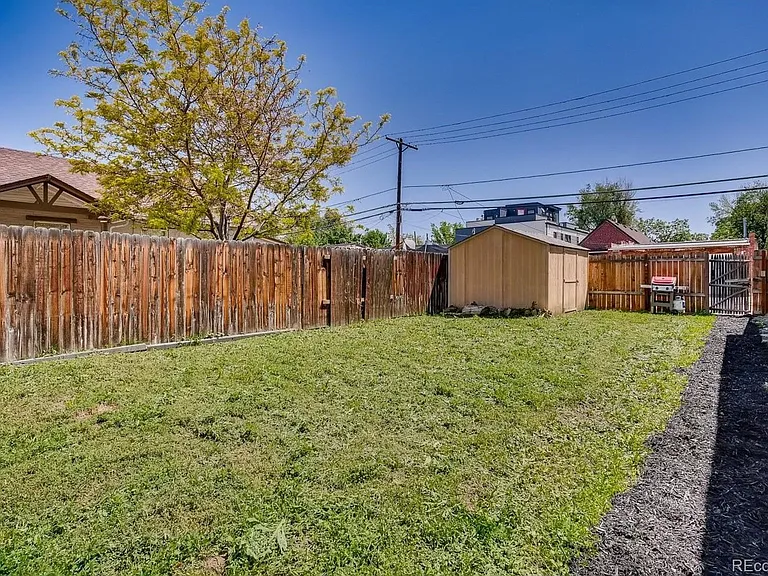 4032 N Pecos St — Photo 30