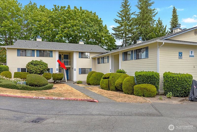 3rd image of 12906 8th Avenue W #F102