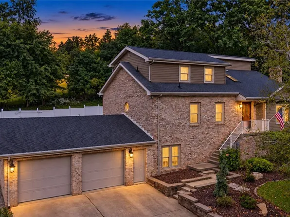 119 Mingo Circle Dr, Finleyville, PA 15332