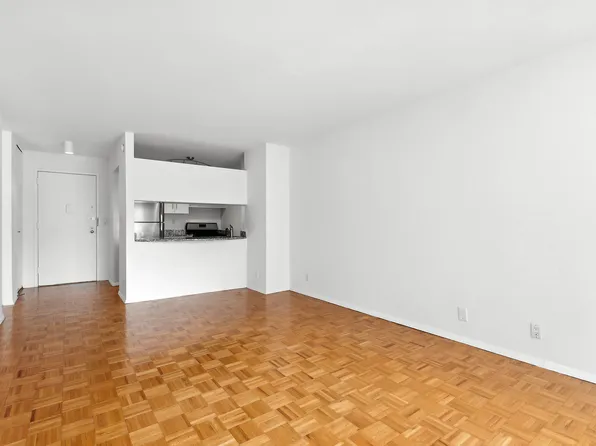 1 Irving Place image 6 of 12