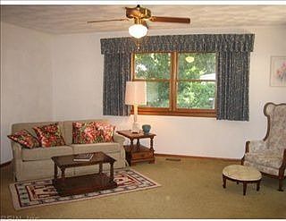 4th image of 1205 Oak Park Ave