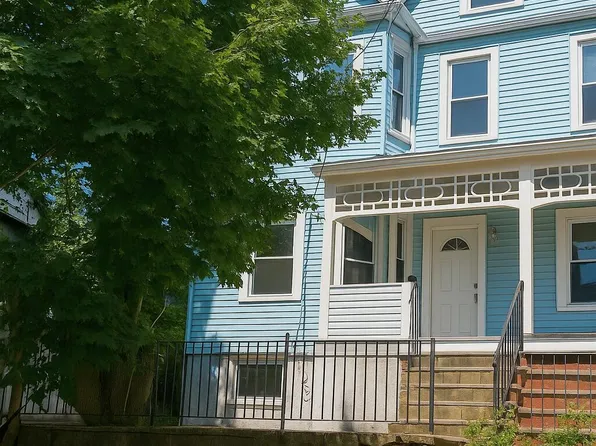 16 Van Buren St, Staten Island, NY 10301