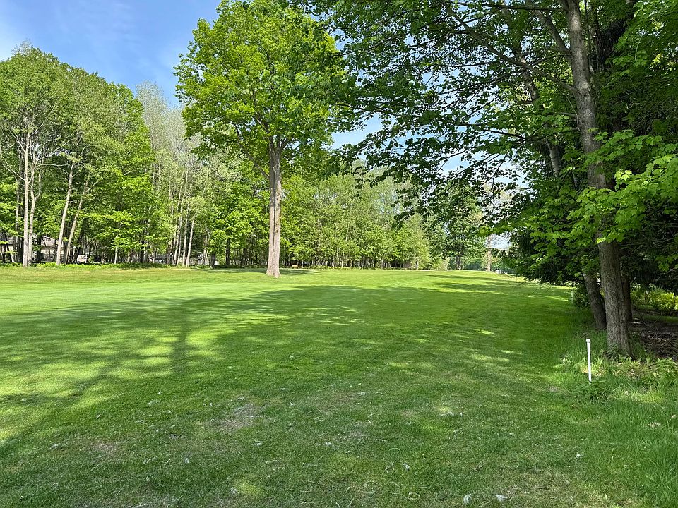 1st image of 9368 Club House Dr W #549