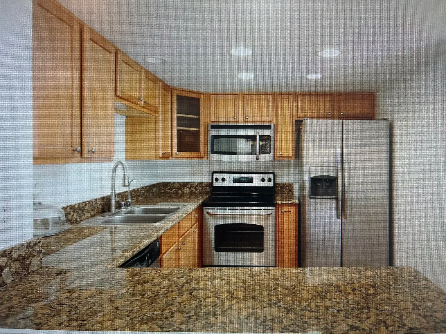 2 bed, 1116 sqft, $3,100 — Photo 1