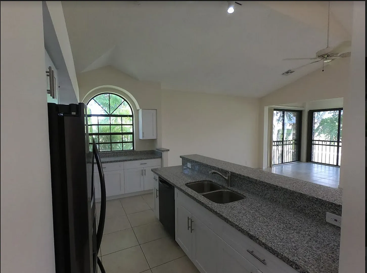 8033 Aberdeen Dr. #201 ** — Photo 4