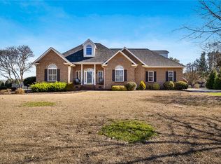 108 Dandelion Trl, Anderson, SC 29621