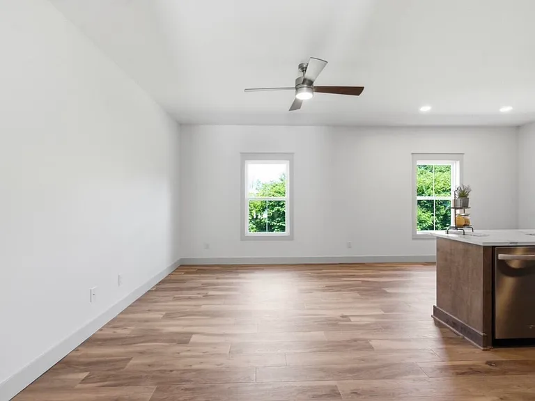 155 Dedman St #153 — Photo 7