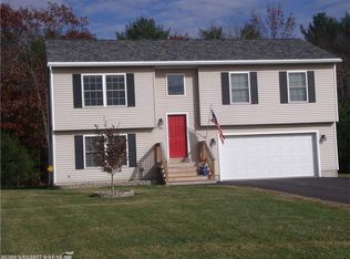 26 Twoey Dr, Windham, ME 04062