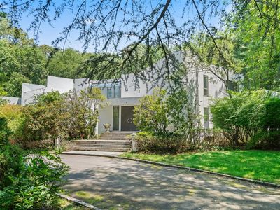 2 West View Drive, Oyster Bay, NY, 11771