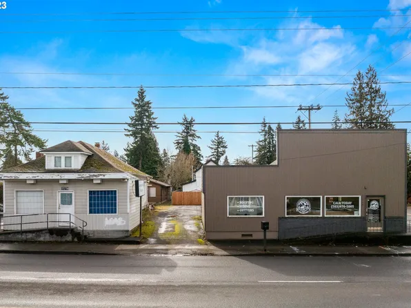 11714 SE Stark St, Portland, OR 97216